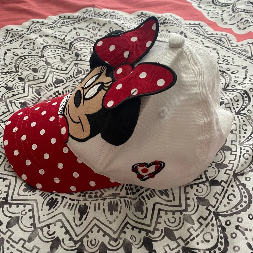 Girls Minnie Mouse Hat - Picture 2 of 6